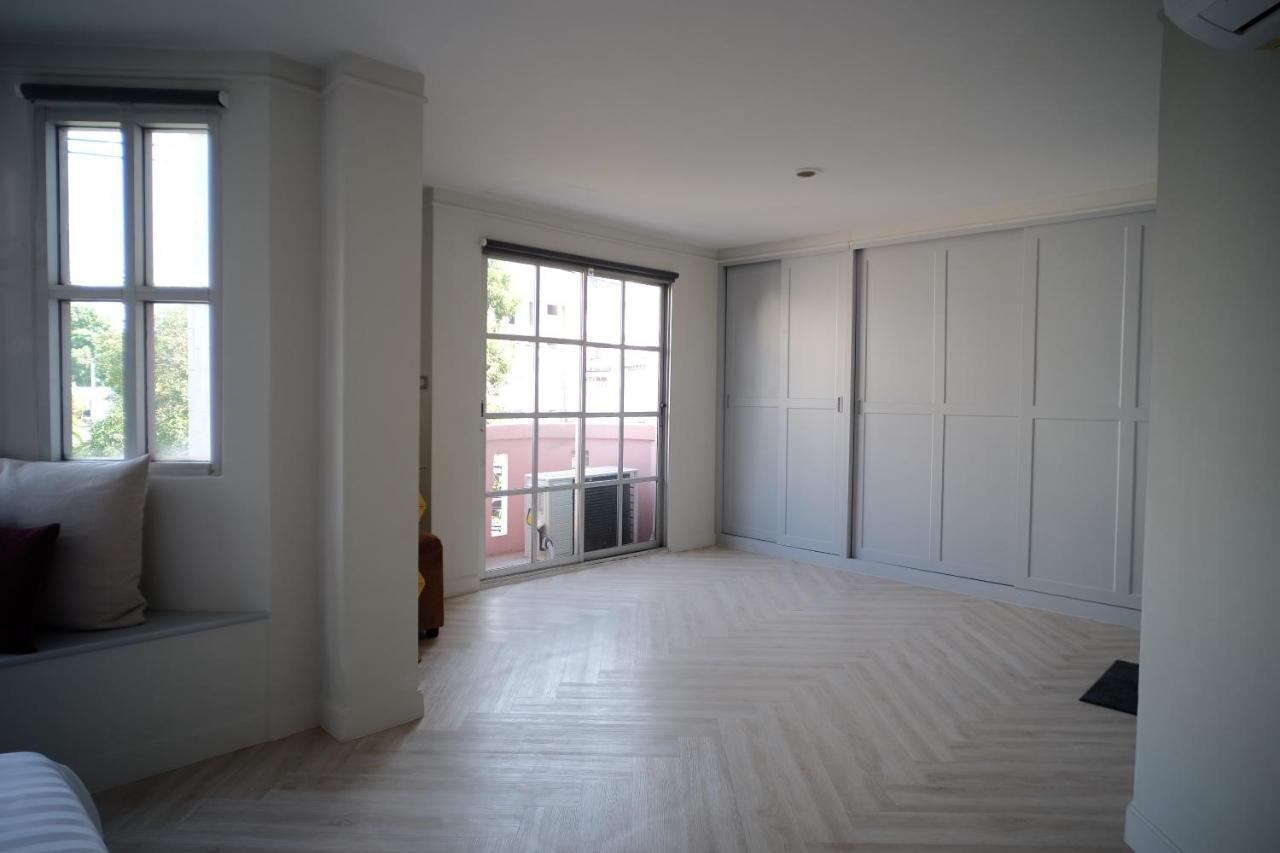 Baan Khun Pra Duplex Rm3 Bangkokアパートメント エクステリア 写真